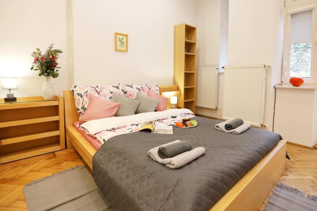 Batorego Cosy Apartment 2 Краков Экстерьер фото